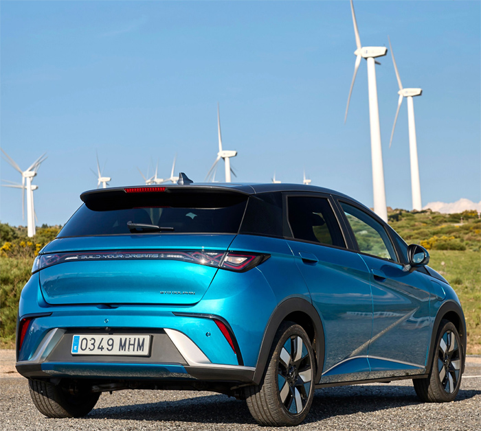 BYD Dolphin Active 